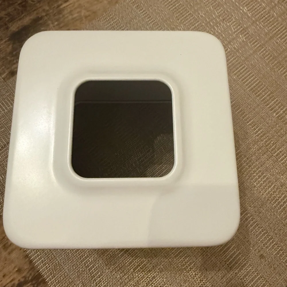 Minimalist White Ceramic Square metal Tissue Box Cover M Design